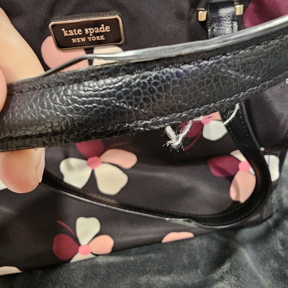 kate spade New York Black Floral Tote with Wristlet - Picture 4 of 14